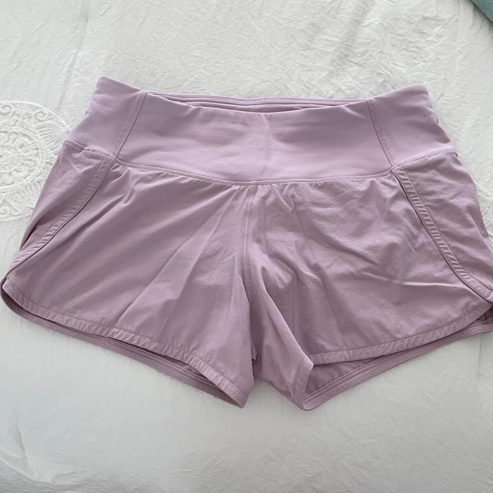 Size 4 lululemon shorts